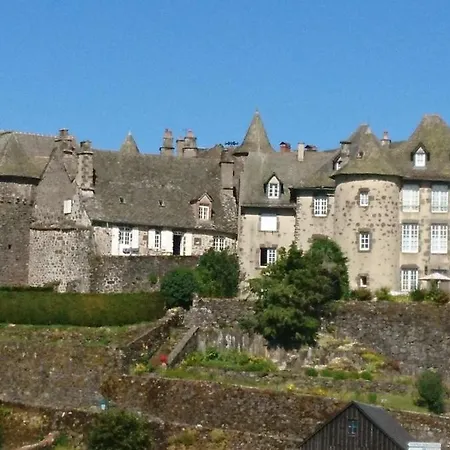La Petite Maison Pont Blanchard, Pléaux